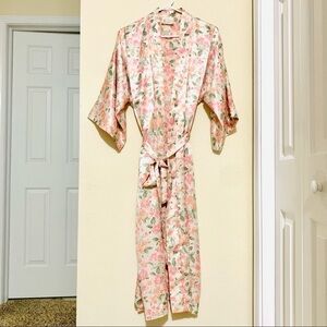 VTG CALIFORNIA DYNASTY Pink FLORAL SATIN ROBE women’s size L
